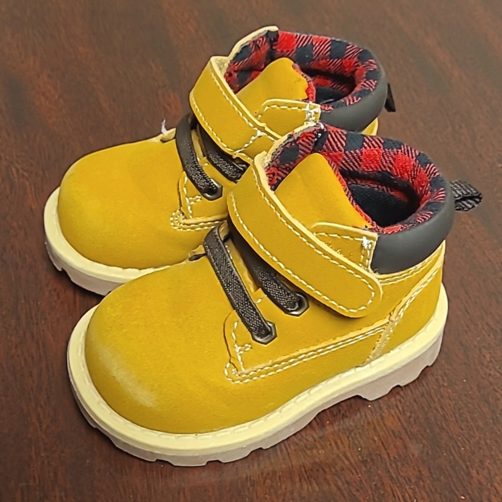 Boys Timberland Style Work Boots Buffalo Plaid